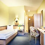 מלון Hannover Airport By Premiere Classe Langenhagen (Hannover)