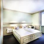 Hannover Airport By Premiere Classe Langenhagen (Hannover)