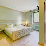 Hannover Airport By Premiere Classe 2* Langenhagen (Hannover)