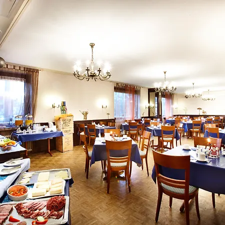Hotel Hannover Airport By Premiere Classe *