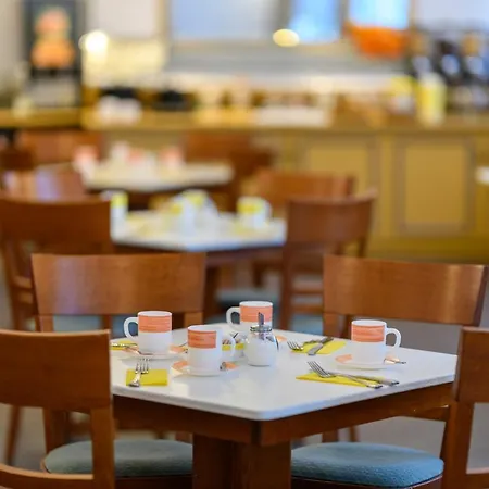 Hannover Airport By Premiere Classe Hotel