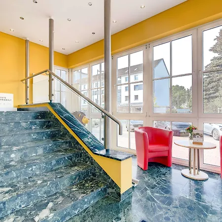 Hannover Airport By Premiere Classe 2*