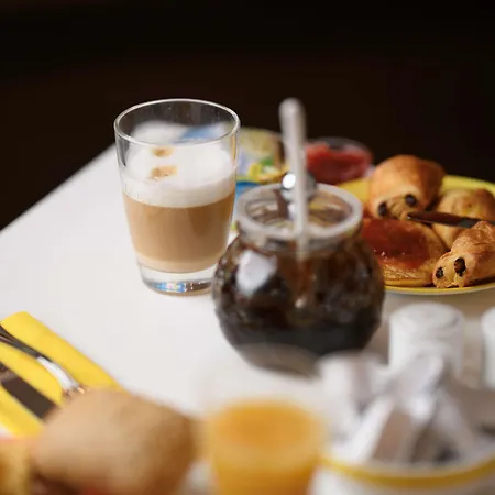 Hannover Airport By Premiere Classe Hotell 2*