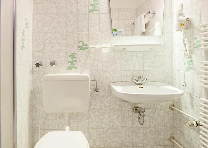 Hannover Airport By Premiere Classe Hotel 2*