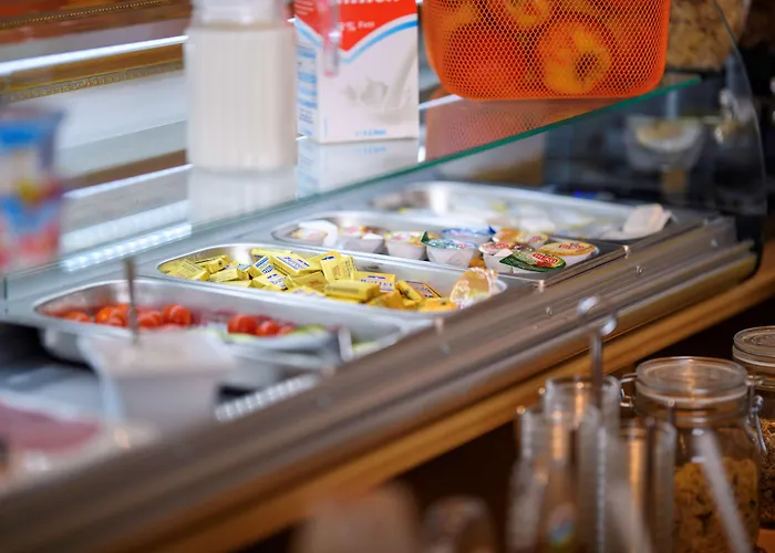 Hannover Airport By Premiere Classe 2*