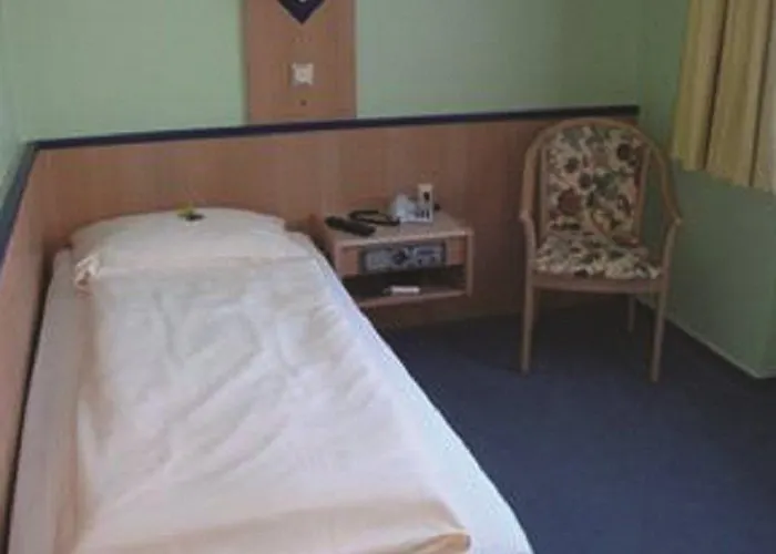 Hotel Hannover Airport By Premiere Classe 2*